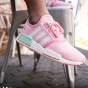 Brand New  Adidas NMD_R1 True Pink/FTWR White/Clear mint Size 7.5